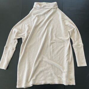 Oversized Lightweight Free People Tunic Sweater